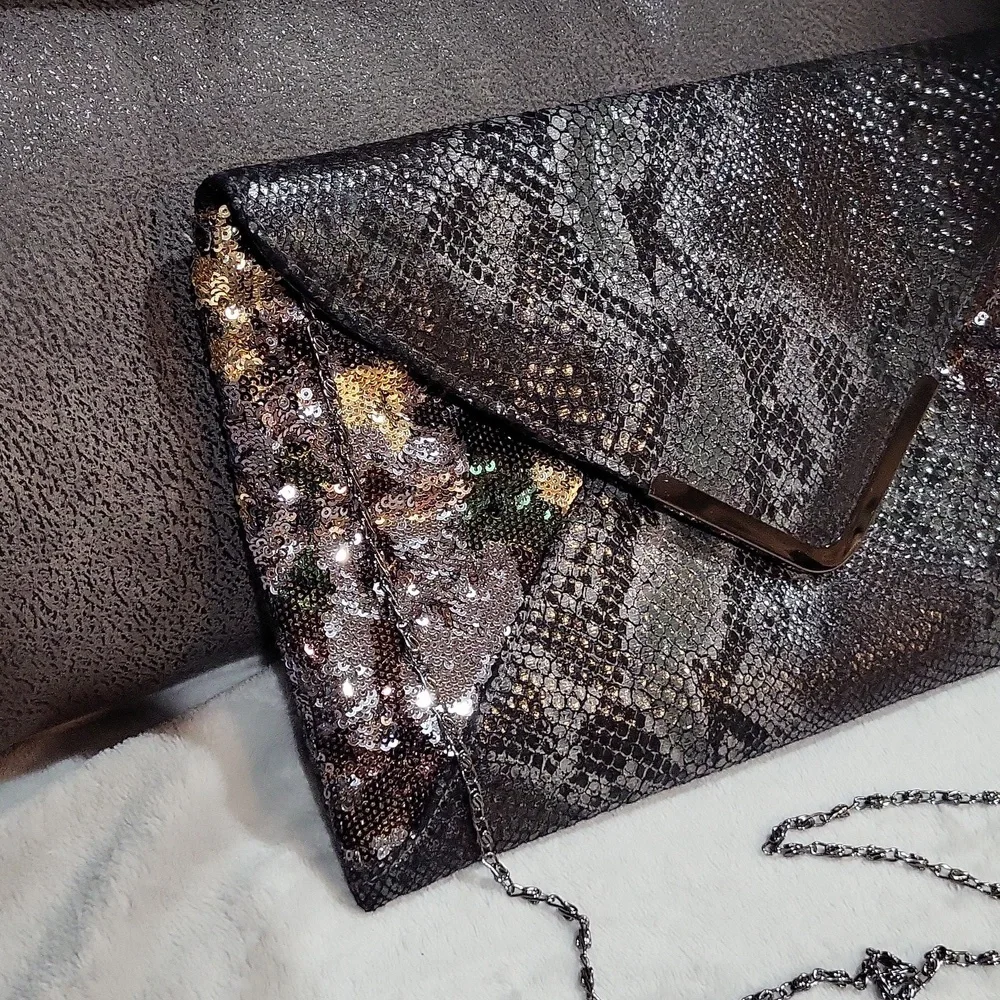 Big Buddha Clutch Bag - Picture 2 of 16